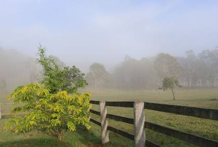 Hunter Valley Farmhouse Escape on 80 Acres - Congewai, Australia