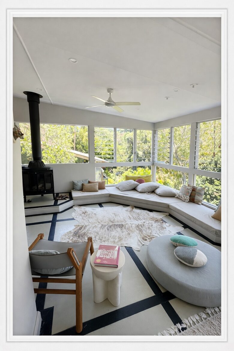 Ocean-Whisper Coastal Retreat in Sunshine Beach - Sunshine Beach, Australia