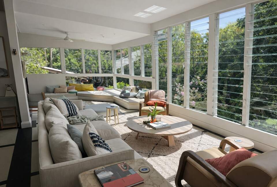 Ocean-Whisper Coastal Retreat in Sunshine Beach - Sunshine Beach, Australia