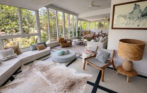 Ocean-Whisper Coastal Retreat in Sunshine Beach - Sunshine Beach, Australia