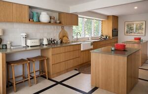 Ocean-Whisper Coastal Retreat in Sunshine Beach - Sunshine Beach, Australia