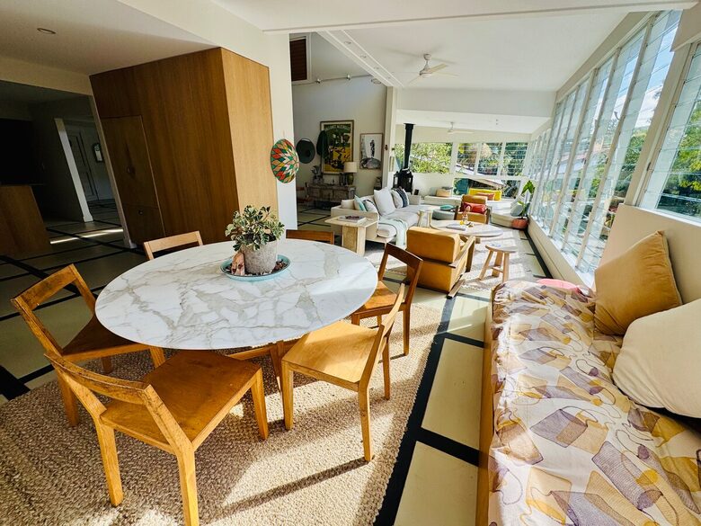 Ocean-Whisper Coastal Retreat in Sunshine Beach - Sunshine Beach, Australia