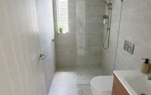 Ocean-Whisper Coastal Retreat in Sunshine Beach - Sunshine Beach, Australia