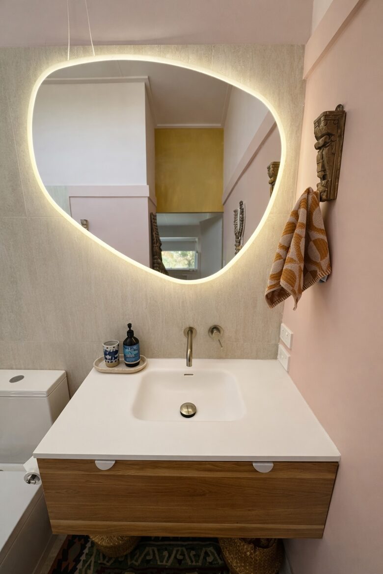 Ocean-Whisper Coastal Retreat in Sunshine Beach - Sunshine Beach, Australia