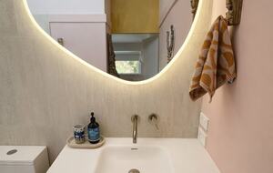 Ocean-Whisper Coastal Retreat in Sunshine Beach - Sunshine Beach, Australia