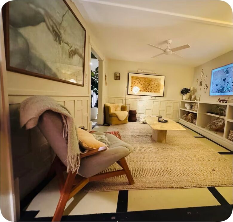 Ocean-Whisper Coastal Retreat in Sunshine Beach - Sunshine Beach, Australia