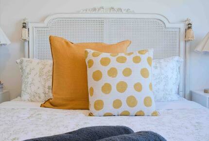 Miravino Vineyard Retreat with Sauna & Spa - McLaren Vale, Australia