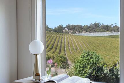 Miravino Vineyard Retreat with Sauna & Spa - McLaren Vale, Australia