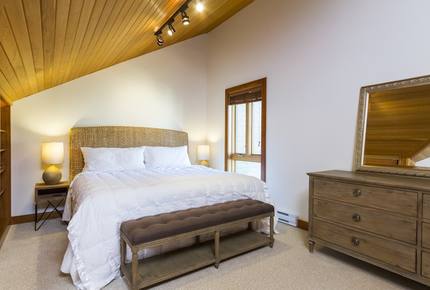 Whistler, Four Bedroom Townhouse - Whistler, Canada