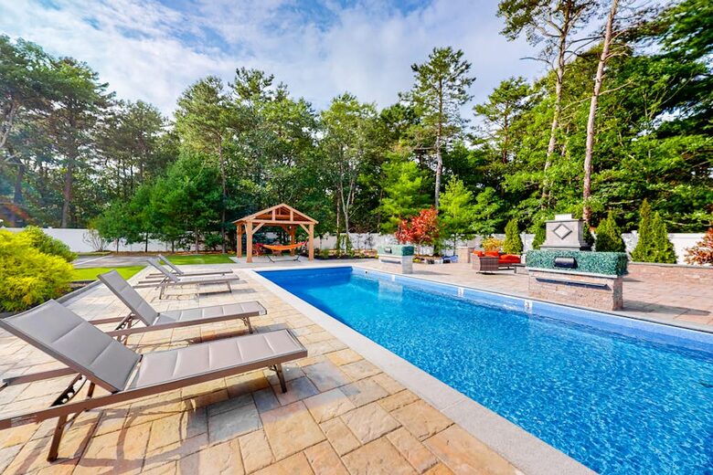 Private Pool and Pickleball Court Retreat in Mashpee’s Parkside Neighborhood - Mashpee, Massachusetts