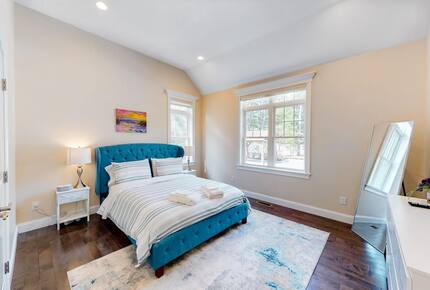 Private Pool and Pickleball Court Retreat in Mashpee’s Parkside Neighborhood - Mashpee, Massachusetts