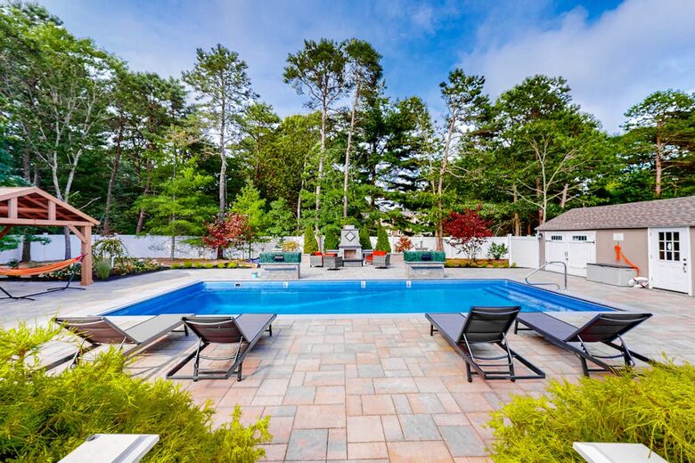Private Pool and Pickleball Court Retreat in Mashpee’s Parkside Neighborhood - Mashpee, Massachusetts