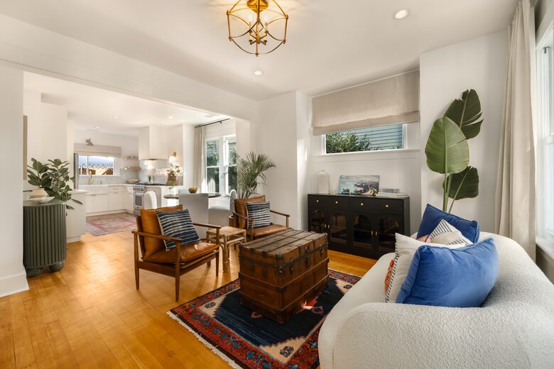 Santa Barbara Downtown Home | Walk to Public Market - Santa Barbara, California