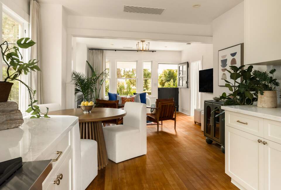 Santa Barbara Downtown Home | Walk to Public Market - Santa Barbara, California