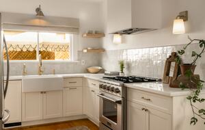 Santa Barbara Downtown Home | Walk to Public Market - Santa Barbara, California