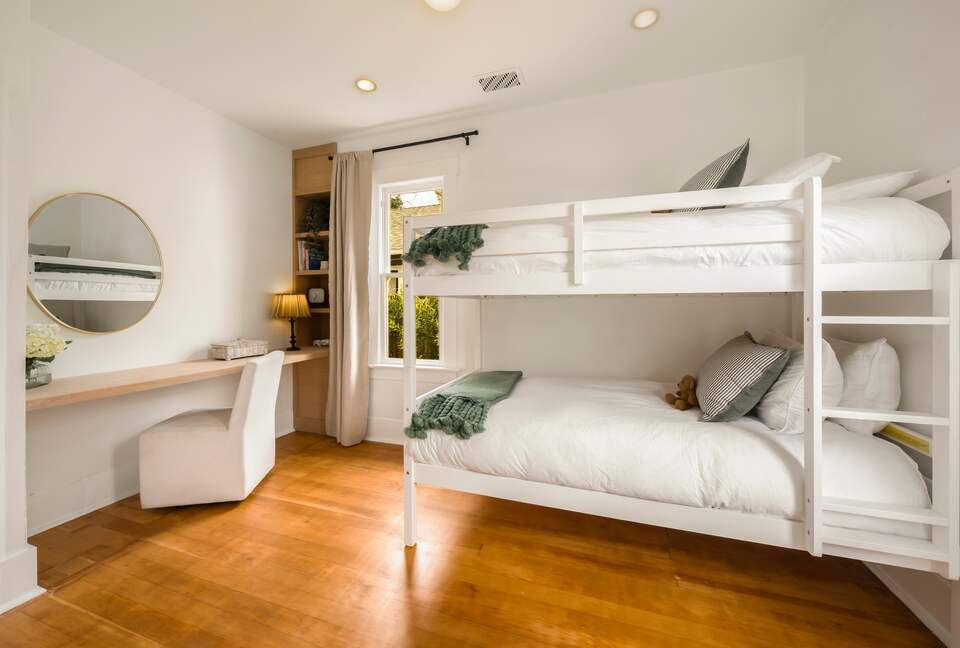 Santa Barbara Downtown Home | Walk to Public Market - Santa Barbara, California