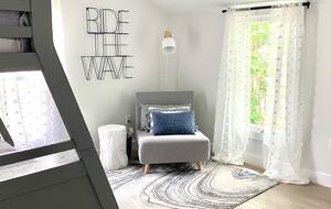 Modern York Beach Retreat | 400 Steps to Long Sands - York Beach, Maine