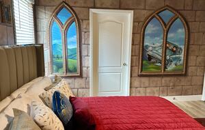 Immersive Disney Themed Retreat with Private Pool in Solterra Resort - Davenport, Florida