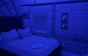 Millennium Falcon Ship lighting