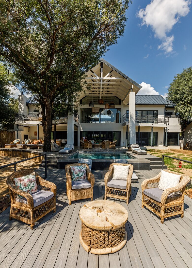 Tapologo River Lodge - Tsetsebjwe, Botswana