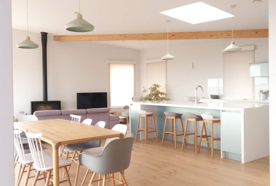 Country Home with Uninterrupted Lake Views - Tourmakeady, Ireland