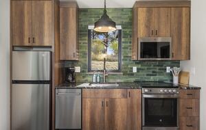 Colorado Escape Near Red Rocks & Denver - Evergreen, United States