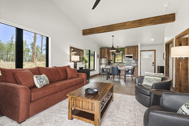 Colorado Escape Near Red Rocks & Denver - Evergreen, United States