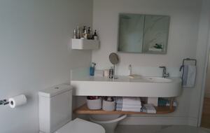 Main bathroom