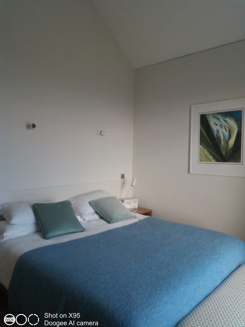 Super King Bed Main bedroom