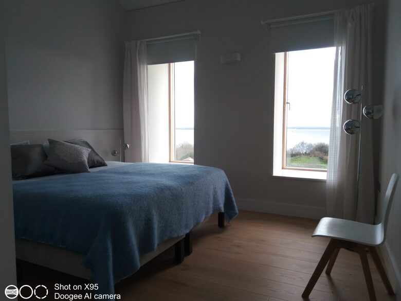 Country Home with Uninterrupted Lake Views - Tourmakeady, Ireland