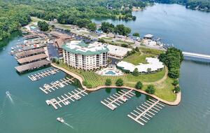 Lakefront Luxury at Smith Mountain Lake with Balcony Views - Moneta, Virginia