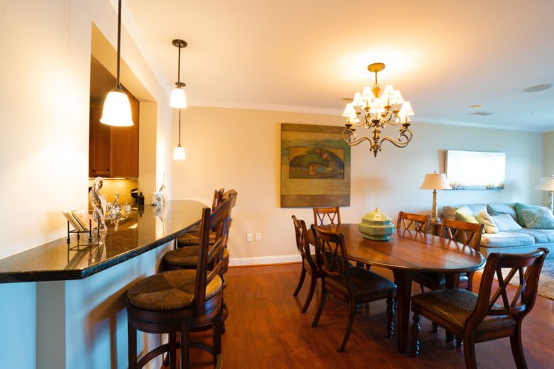 Lakefront Luxury at Smith Mountain Lake with Balcony Views - Moneta, Virginia