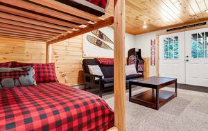 Classic Maine Chalet Near Sunday River with Firepit and Bonus Living Space - Bethel, Maine