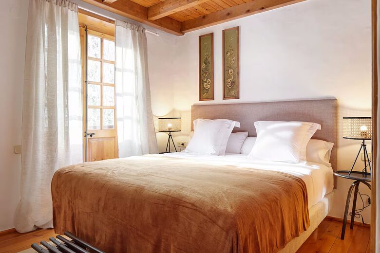 Elegance in the Pyrenees - Arties, Spain