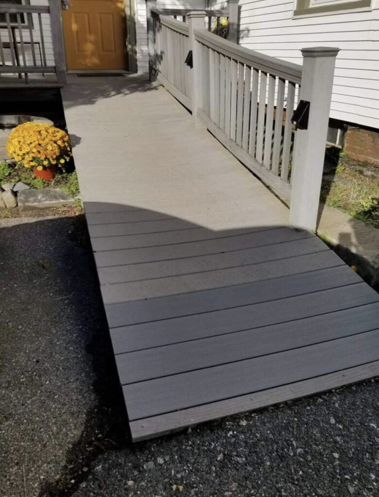 Single Level Historic District Retreat Walkable to Newcastle Dining - Newcastle, Maine