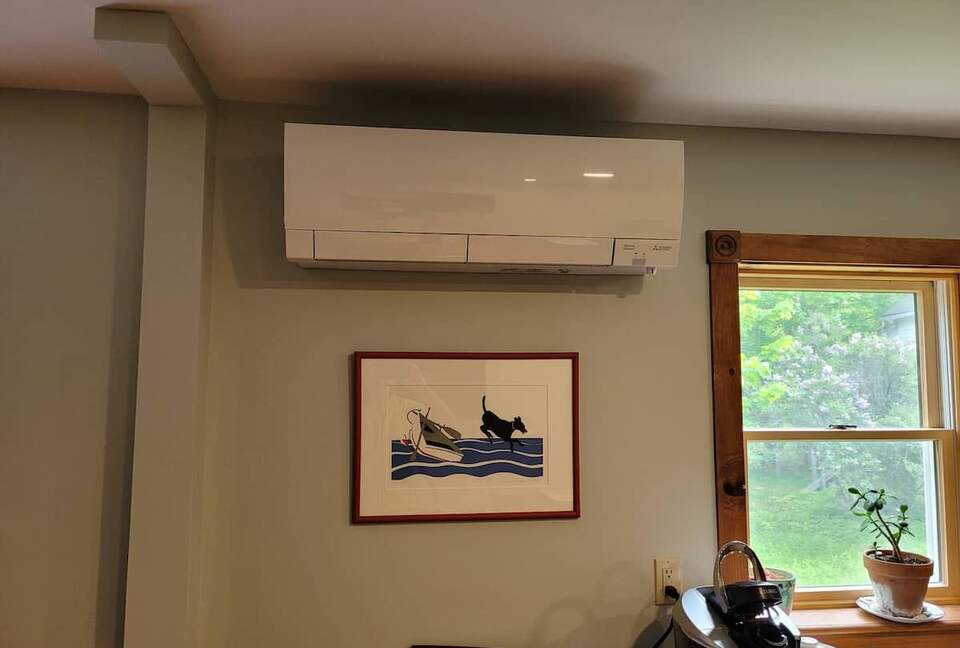 Single Level Historic District Retreat Walkable to Newcastle Dining - Newcastle, Maine