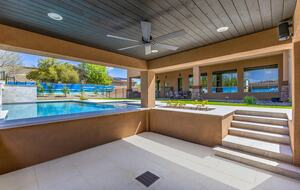 Luxury North Scottsdale Retreat in Gated Community - Scottsdale, Arizona