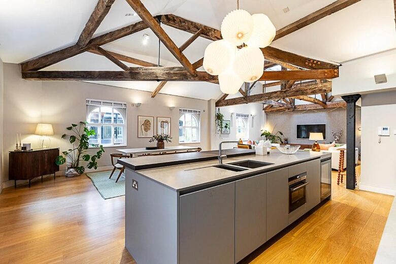 London Historic Southwark Residence - London, United Kingdom