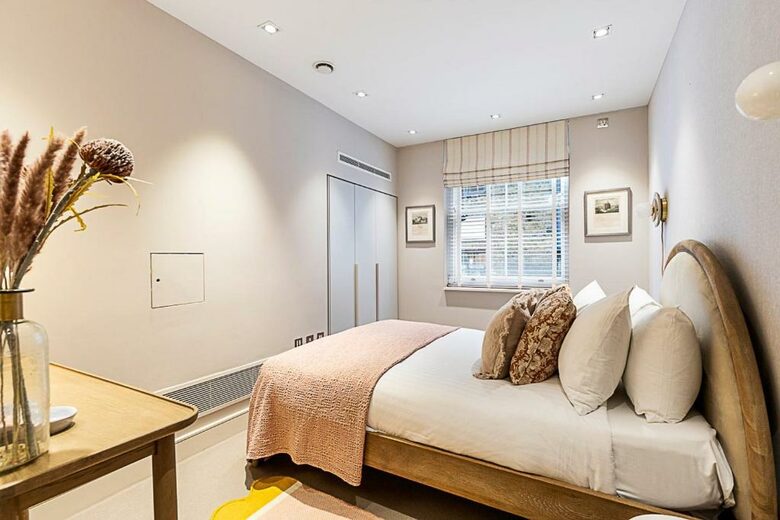 London Historic Southwark Residence - London, United Kingdom