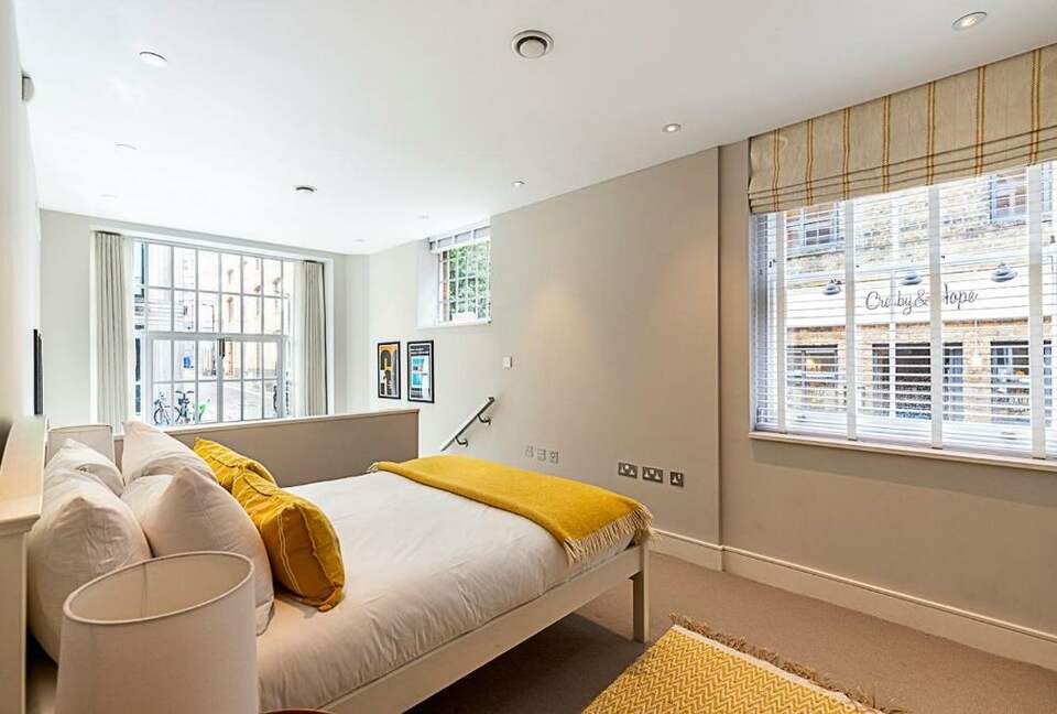 London Historic Southwark Residence - London, United Kingdom