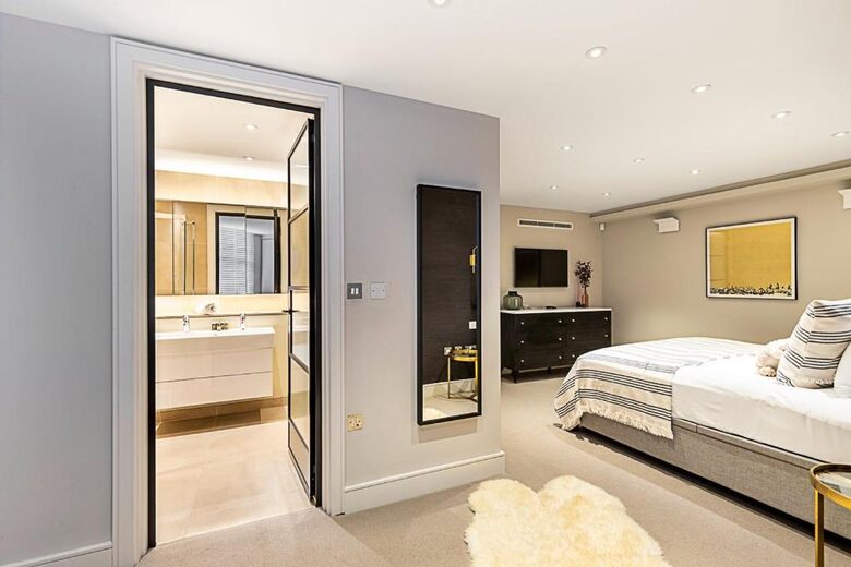 London Historic Southwark Residence - London, United Kingdom