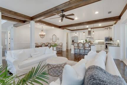 NatureWalk Coastal Retreat Near 30A Beaches - Santa Rosa Beach, Florida