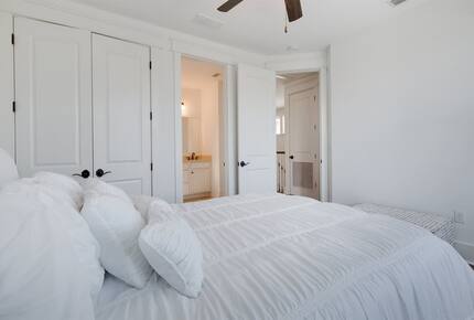 NatureWalk Coastal Retreat Near 30A Beaches - Santa Rosa Beach, Florida