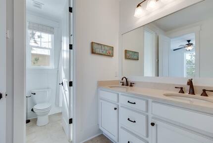 NatureWalk Coastal Retreat Near 30A Beaches - Santa Rosa Beach, Florida