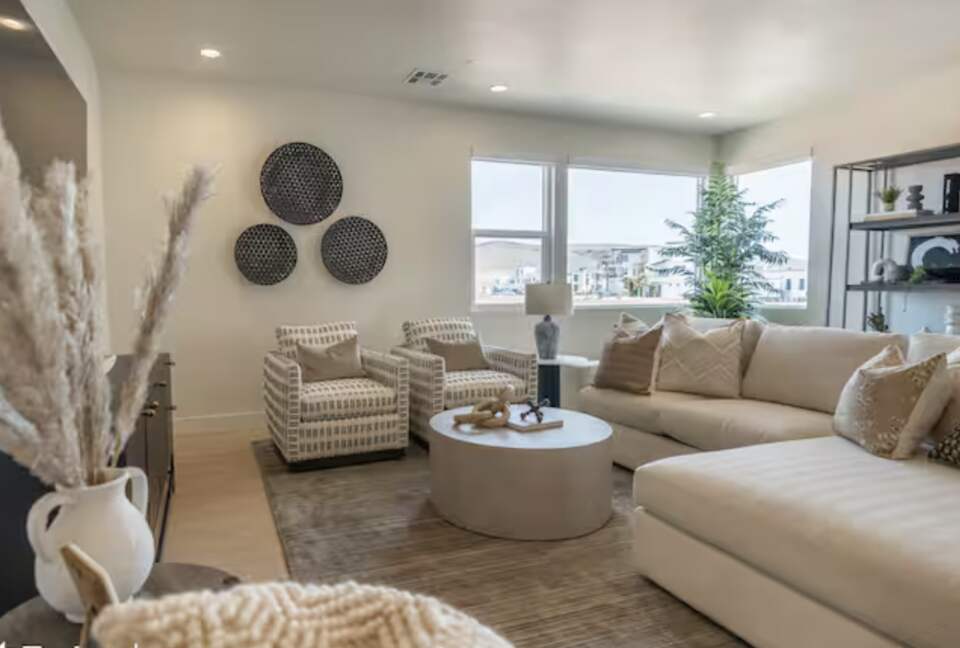 Luxury Lagoon Retreat at Desert Color - St. George, Utah