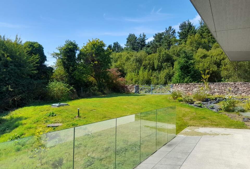 Country Home with Uninterrupted Lake Views - Tourmakeady, Ireland