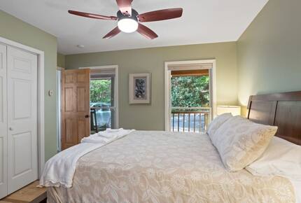 Upscale Mountain Cottage Near Downtown Blowing Rock - Blowing Rock, North Carolina