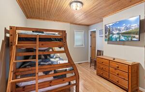 Upscale Mountain Cottage Near Downtown Blowing Rock - Blowing Rock, North Carolina