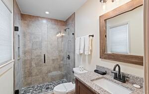 Upscale Mountain Cottage Near Downtown Blowing Rock - Blowing Rock, North Carolina