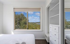 Elevated George’s Bay Waterfront with Gentle Beach Access - Akaroa, Australia